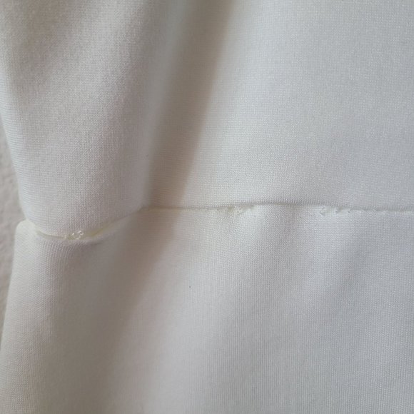 Lulu's US M Sealed With A Kiss White Ruffled Bodycon Dress Stretch NEW *Flawed* - Picture 13 of 15